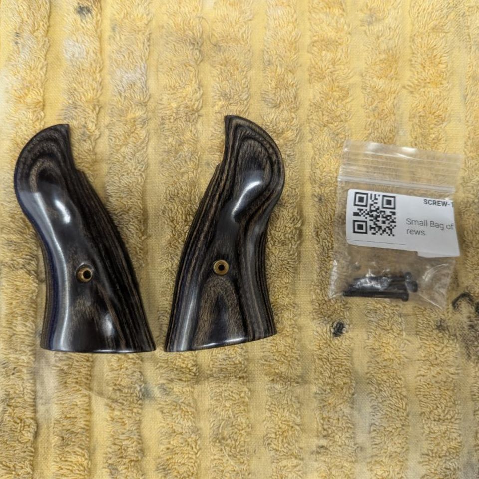 Image 4 - Altamont N-Frame Grips