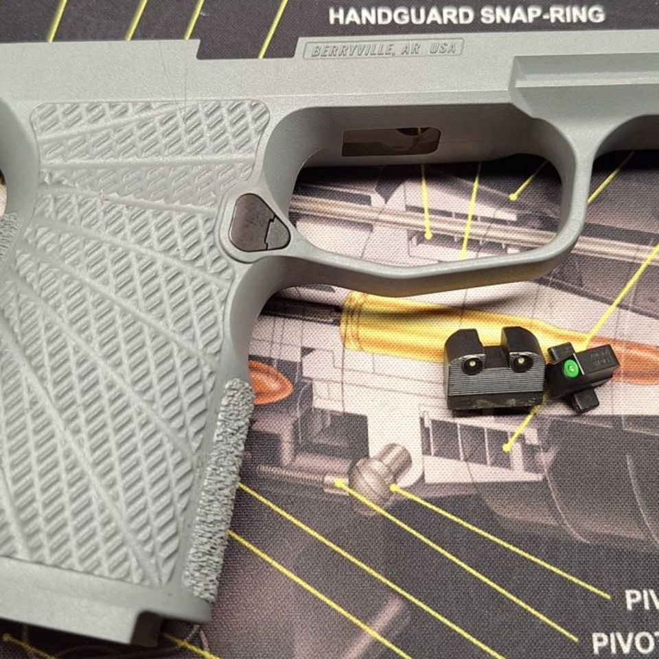 Image 2 - Wilson Combat/ Sig Tall Sights