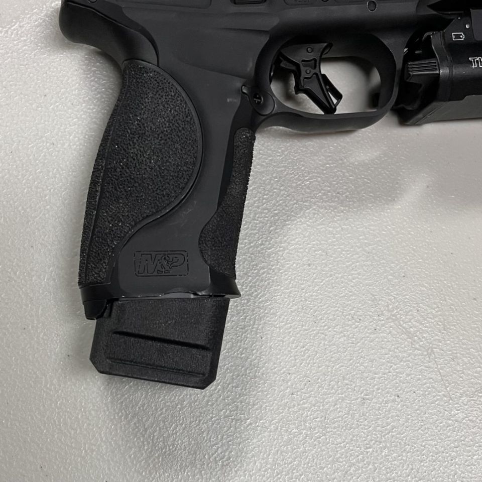 Image 2 - S&W M&P2.0 Extended Basepads+4