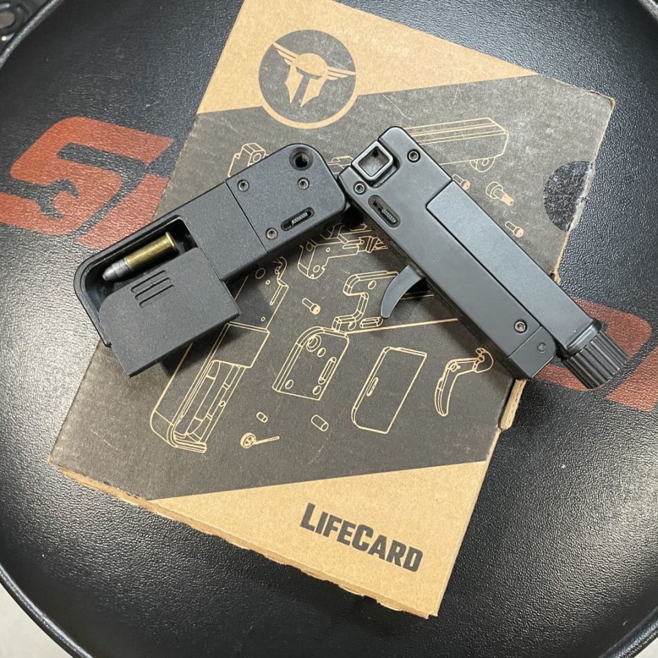 Image 3 - Threaded LifeCard .22lr. 