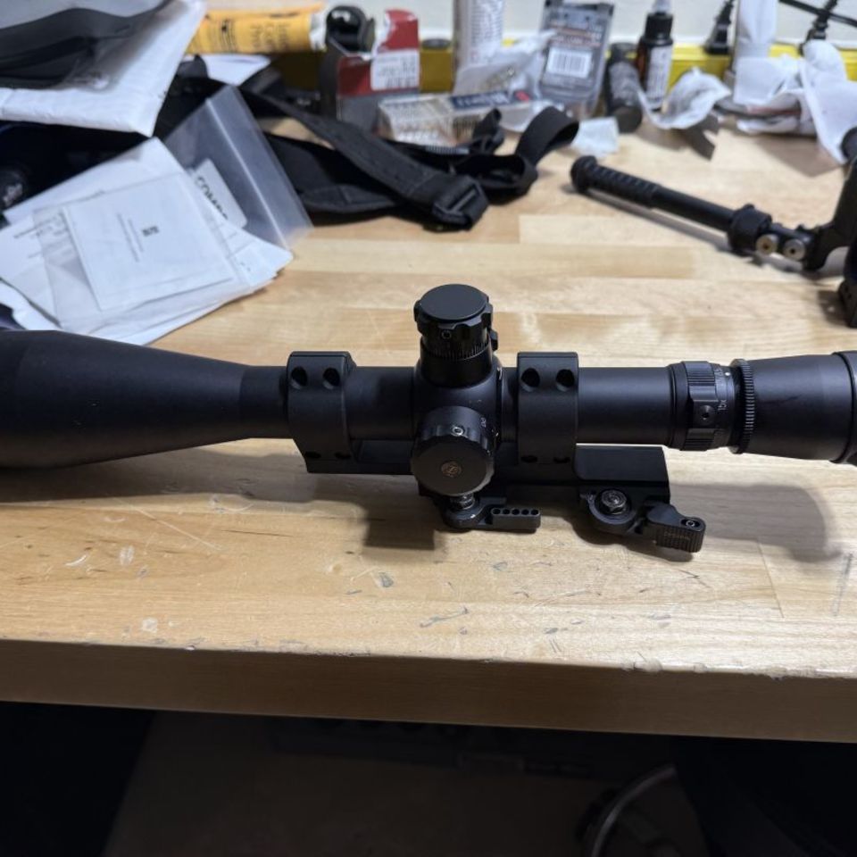 Image 2 - Leupold Mark 4 LR/T 8.5-25x50 