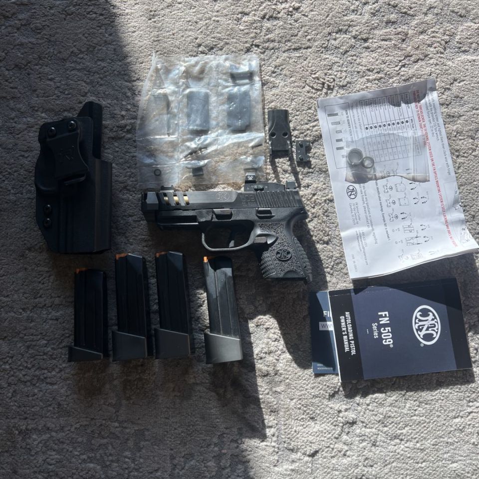 Image 1 - FN 509 CC Edge