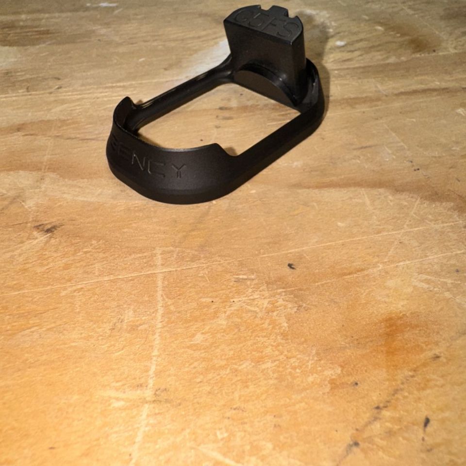 Image 3 - Agency Glock 17 Duty Magwell