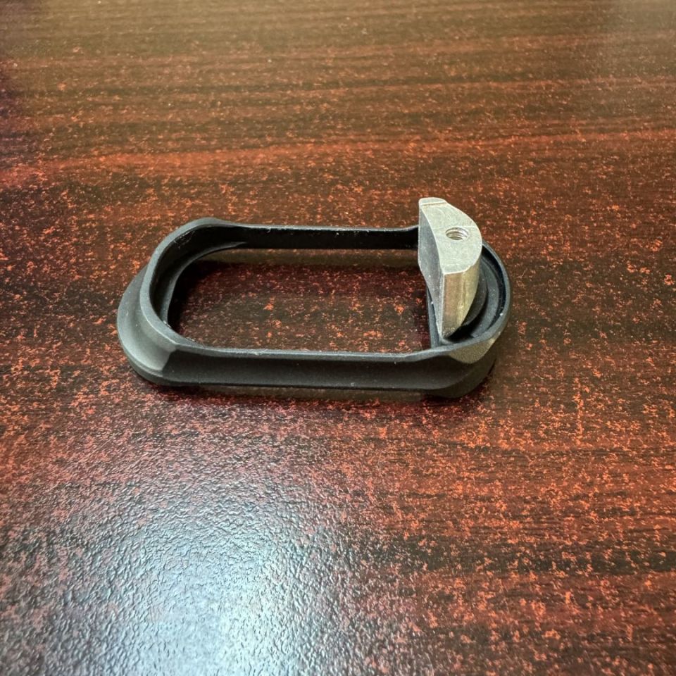 Image 3 - Empire Katana V3 Magwell