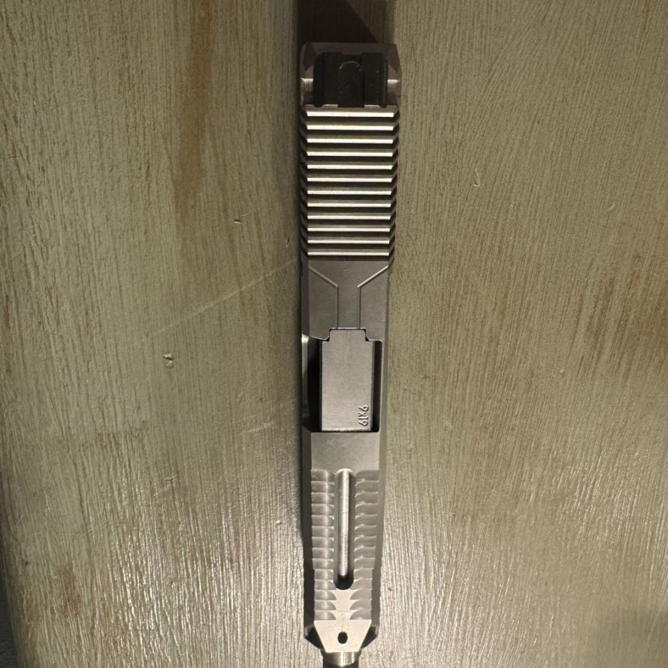 Image 3 - Lone wolf Glock 17 slide