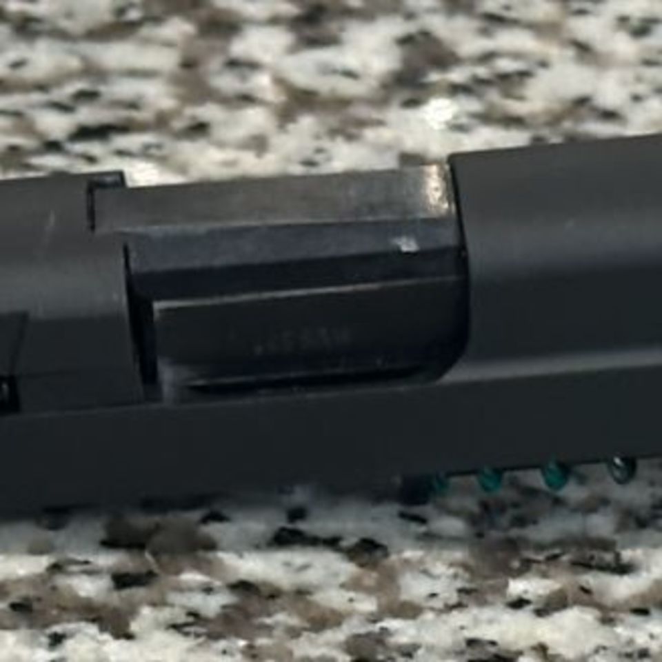 Image 4 - P226 .40 Complete Slide