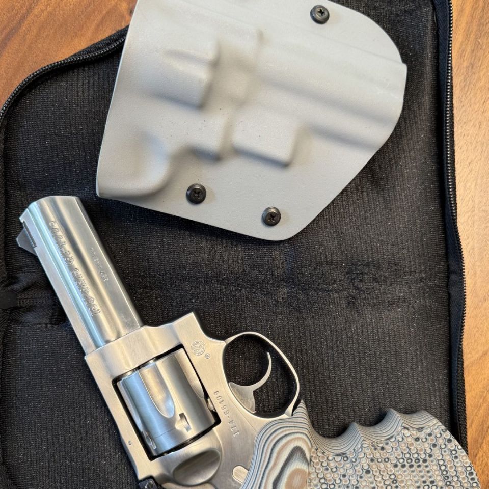 Image 2 - Ruger GP100