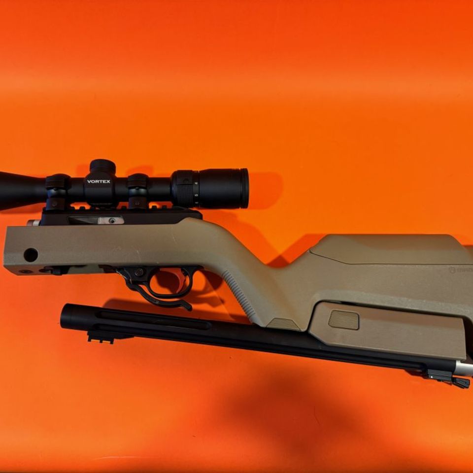 Image 7 - Tactical Solutions X-Ring .22LR + Vortex/Mags