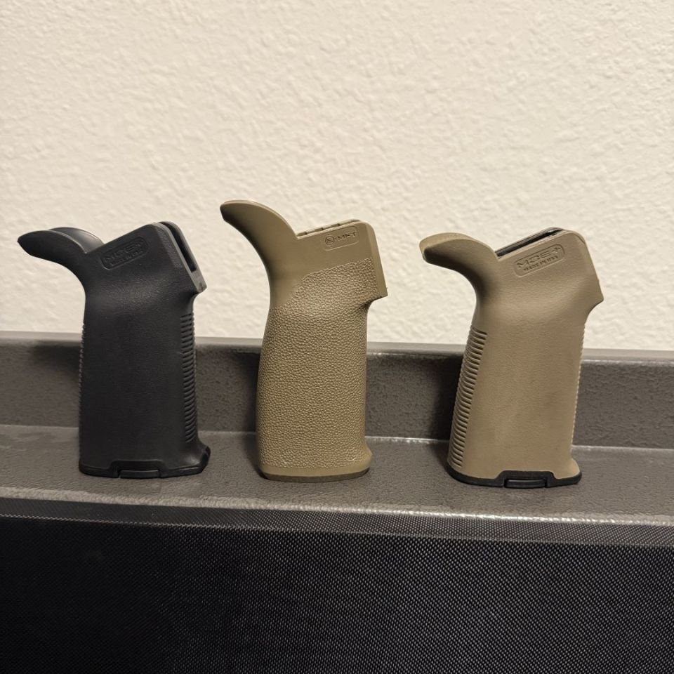 Image 2 - Magpul MOE+ Grip x 2, MFT Grip