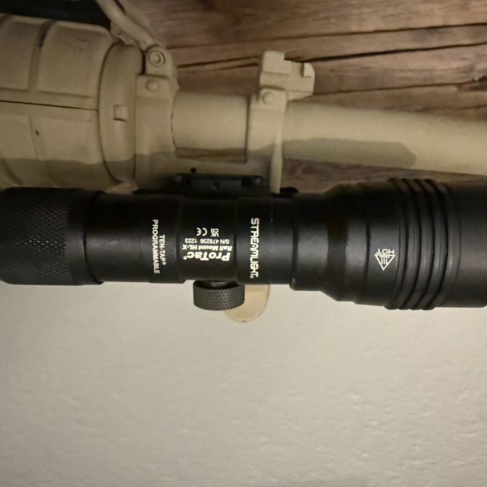 Image 3 - Colt Complete Upper 16” LE6920