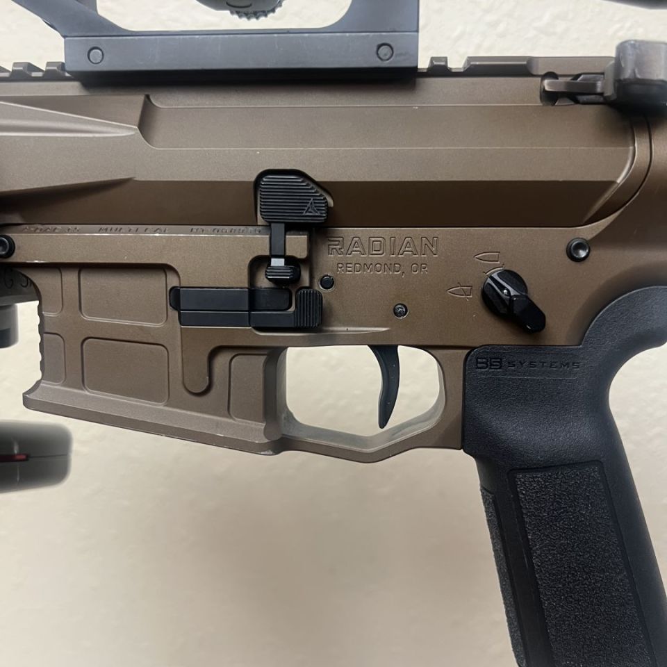 Image 4 - Radian .223/5.56 with Leupold