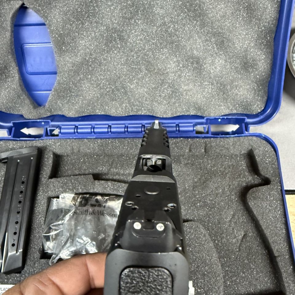 Image 4 - M&P 1.0 Performance Center 5”