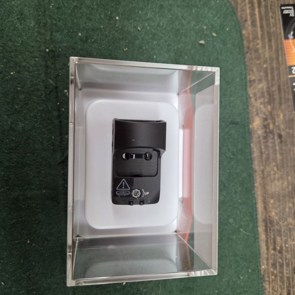 Image 2 - CSH Walther red dot