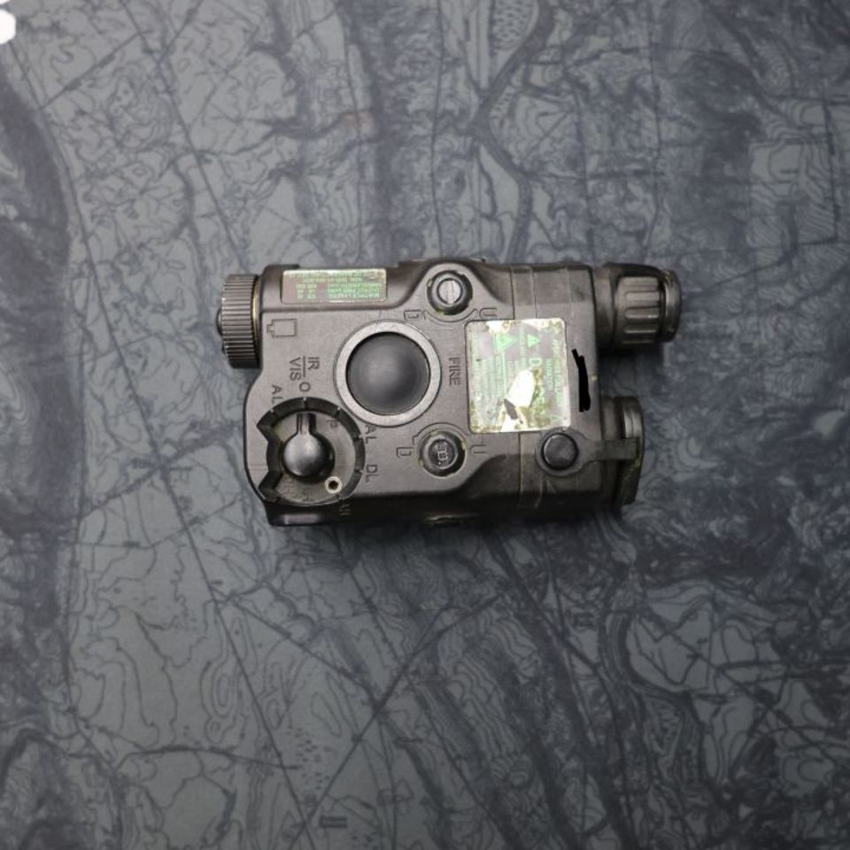 Image 3 - 2017 FP Black Peq15 