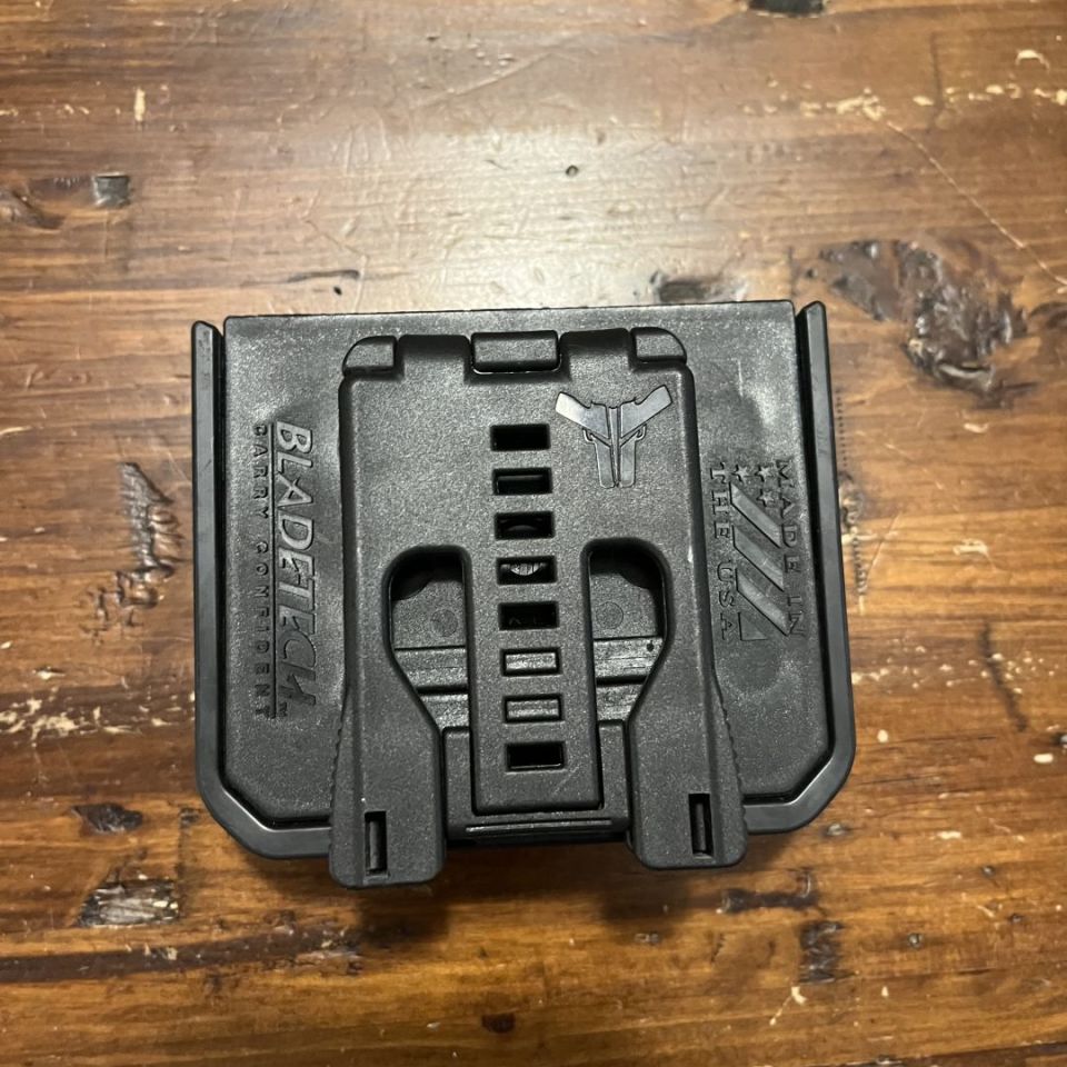 Image 2 - Blade Tech Signature Double 