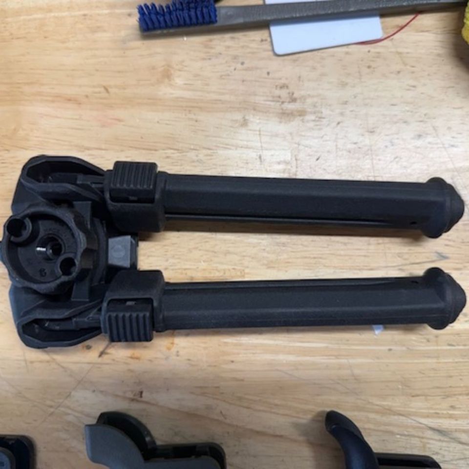 Image 2 - MOE Bipod Sling Swivel BLK