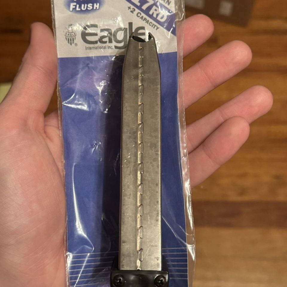 Image 3 - EAGLE P226 17 ROUND MAGAZINE 