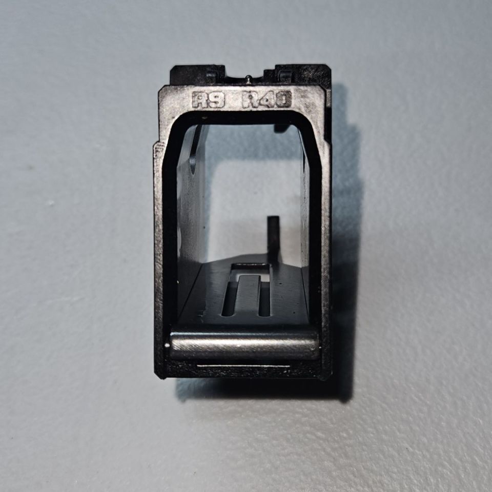 Image 4 - Ruger sr9 17rd mag and pc adap