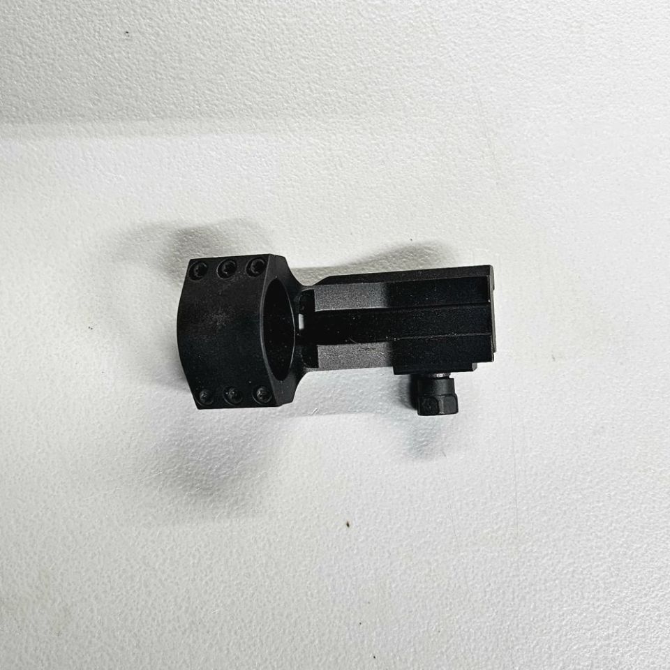 Image 2 - Vortex single cantilever mount