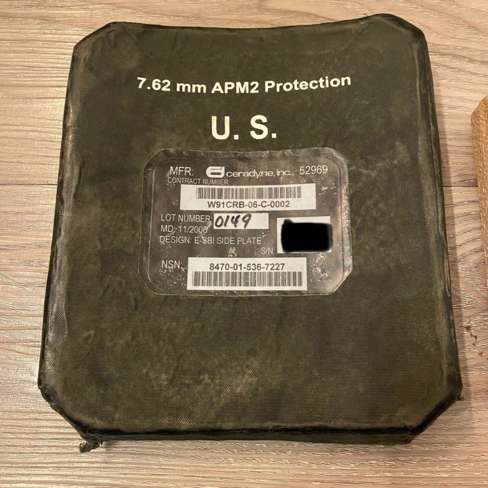 Image 2 - Lonely Side Plates