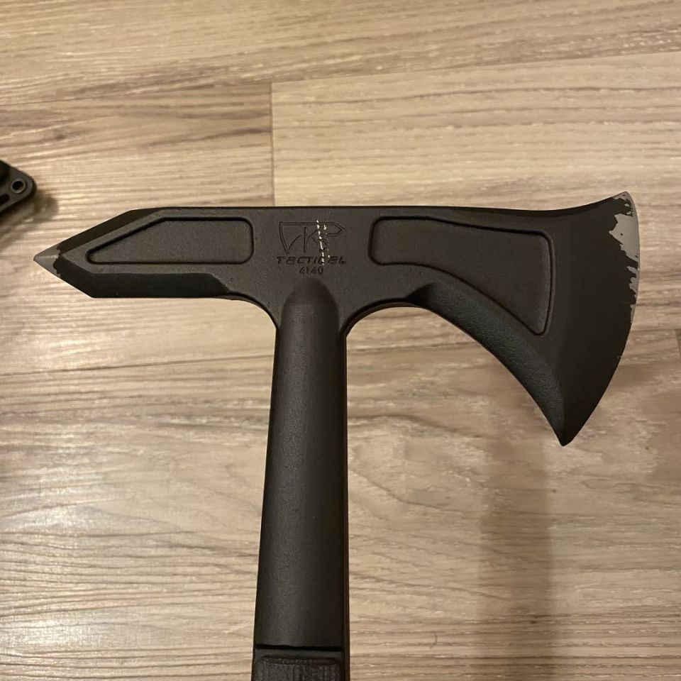 Image 3 - Benchmade 172 Forged Tomahawk 