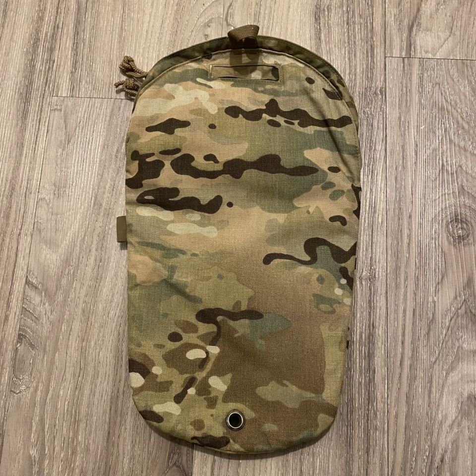 Image 3 - Camelbak Carrier