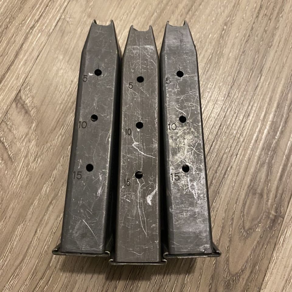 Image 4 - AR & 9mm mags