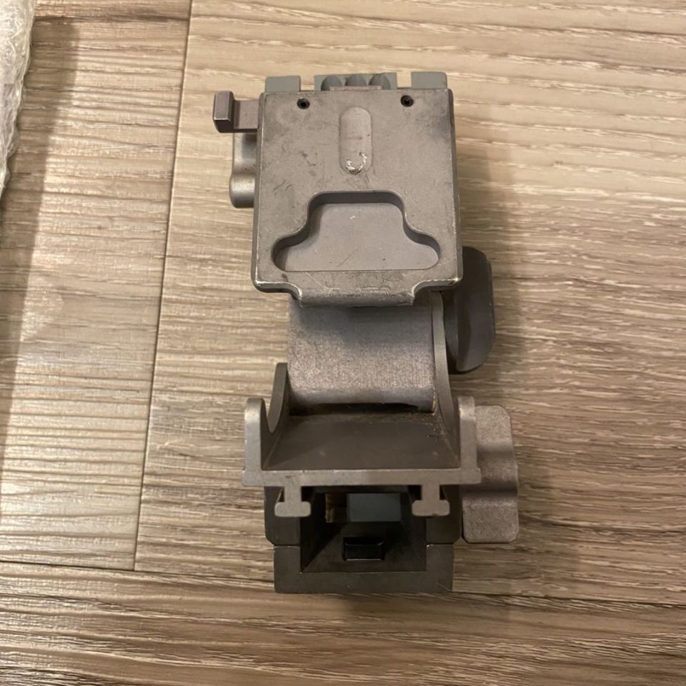 Image 4 - Norotos Mount and Shroud 