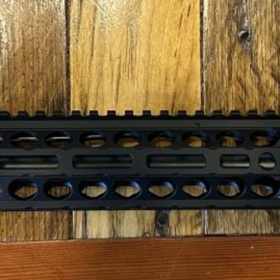 Image 2 - 13.9 FSB 5.56 Upper