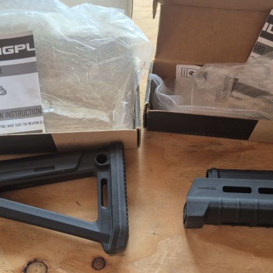 Image 2 - Magpul MOE AK stock handguard 