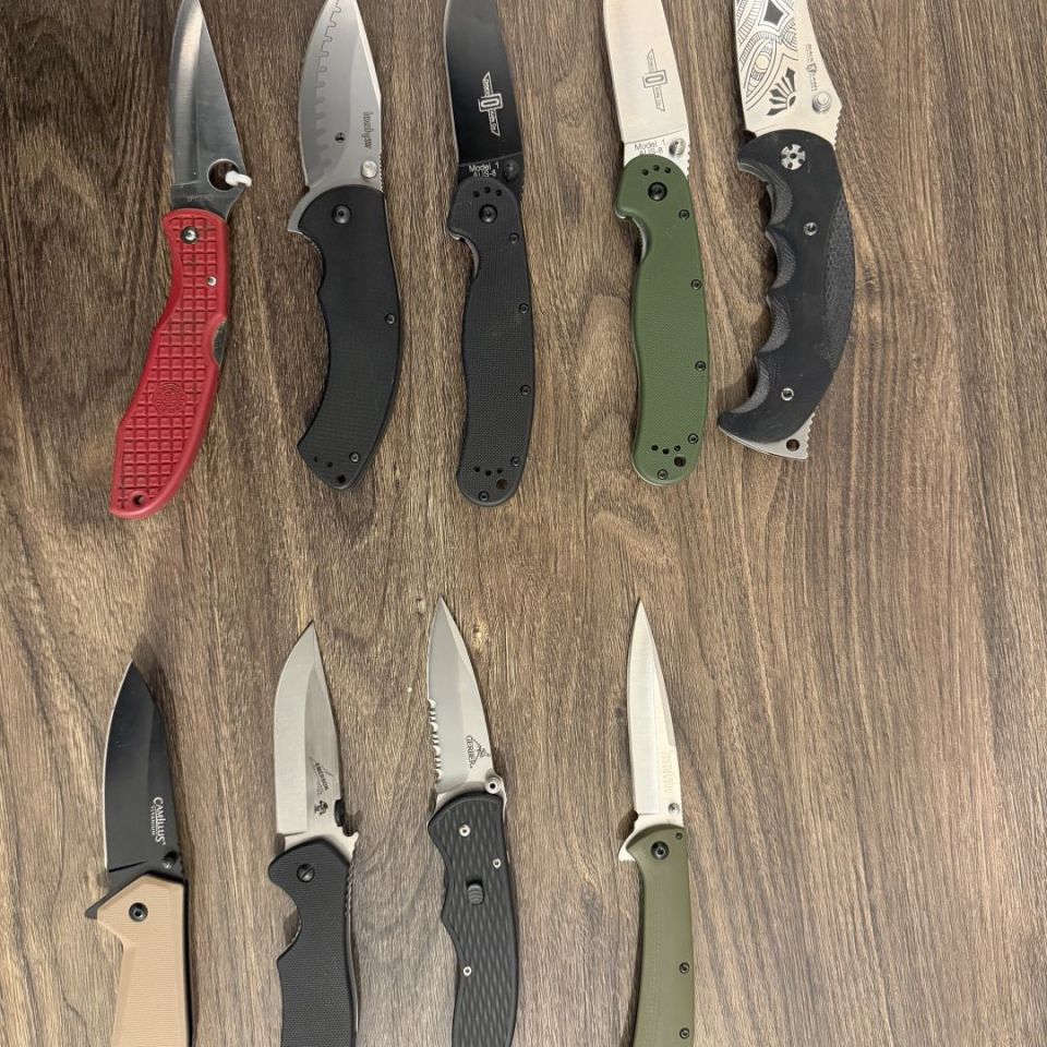 Image 1 - Assorted Pocket Knives