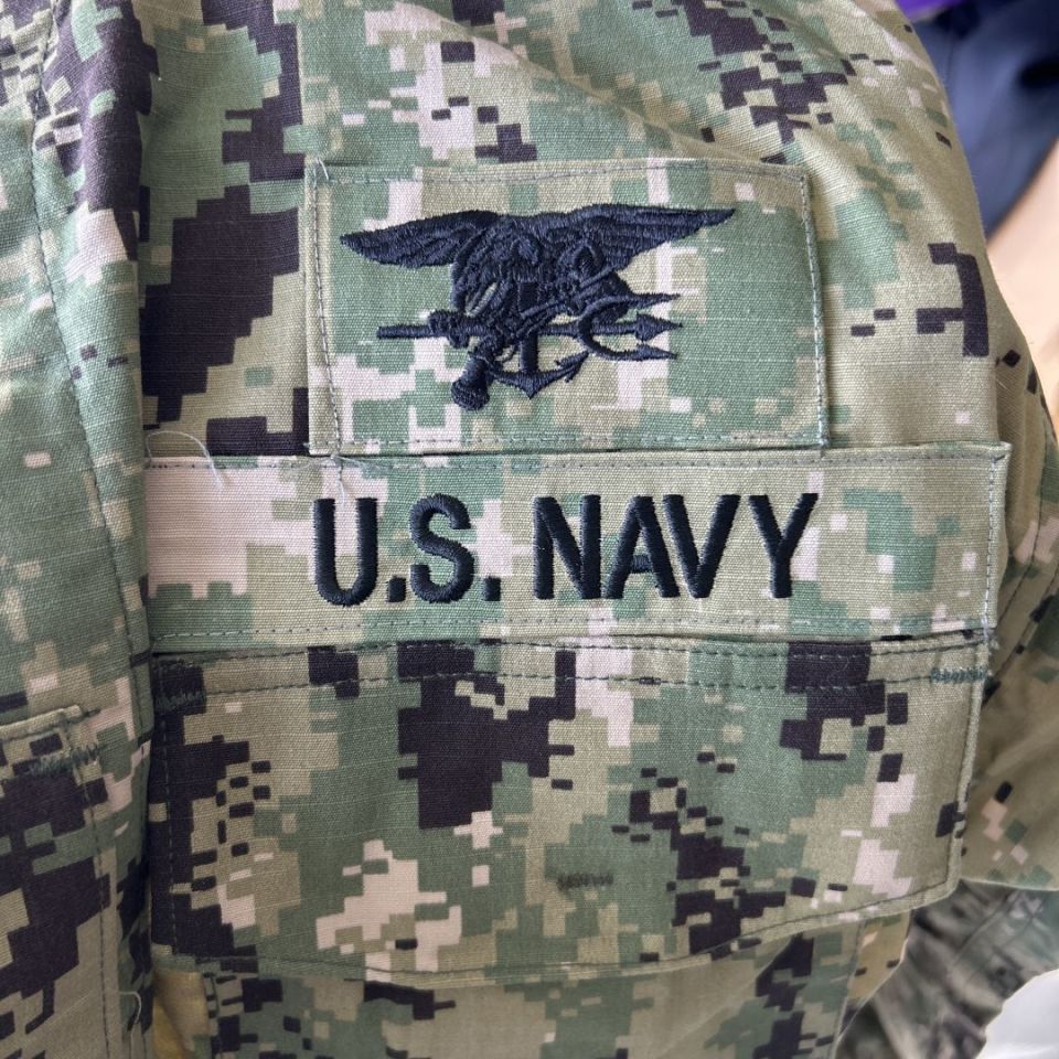 Image 5 - Seal fatigues camo 