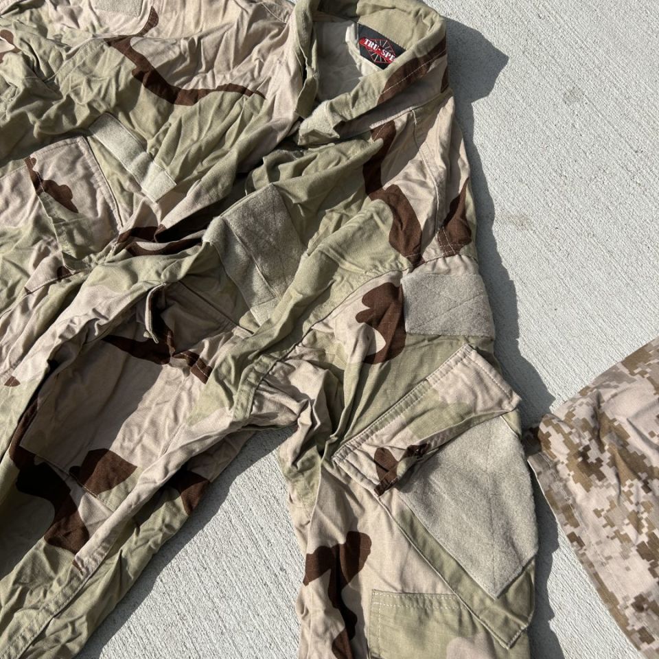 Image 3 - Seal fatigues camo 