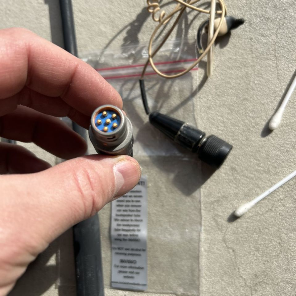 Image 3 - Antennas, 6/10 pin connector 