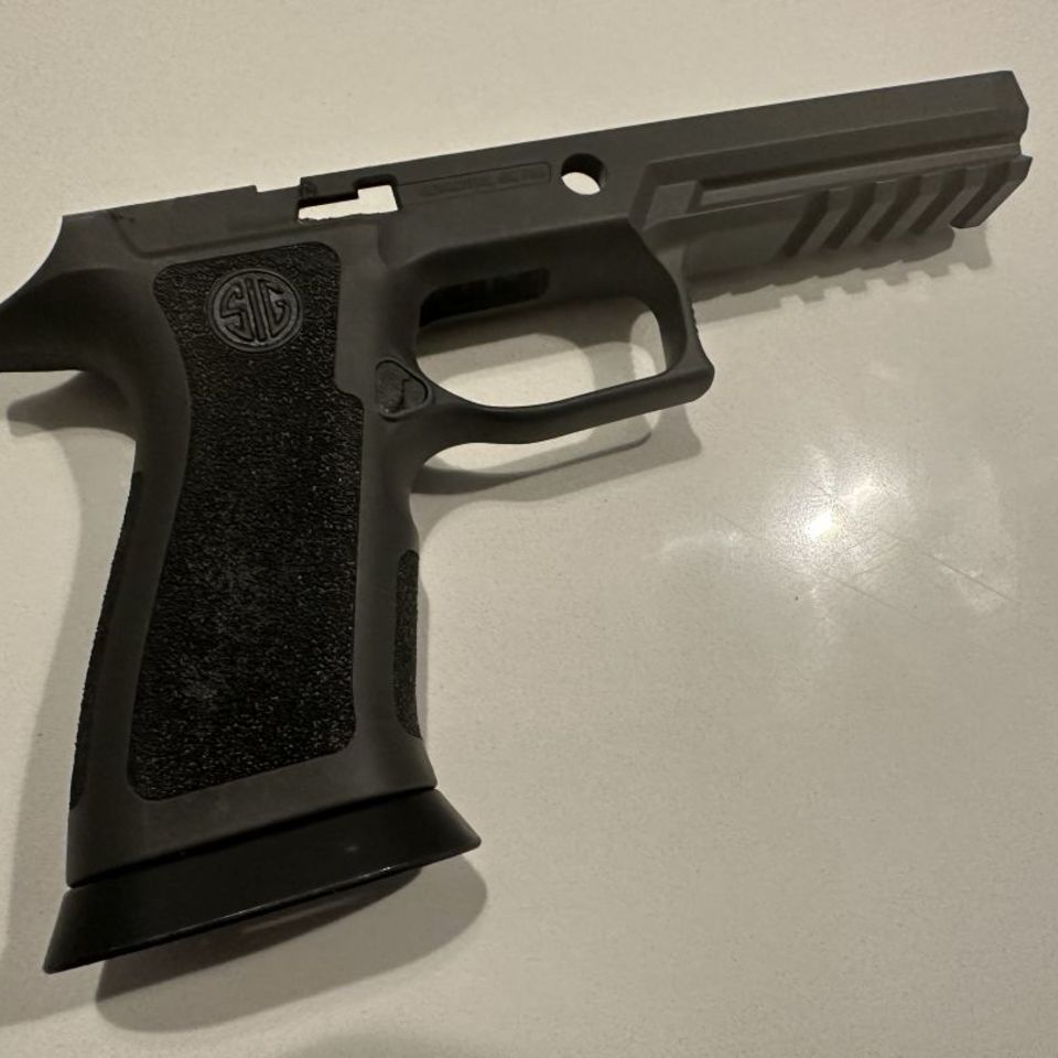 Image 2 - P320 Legion Tungsten Grip M