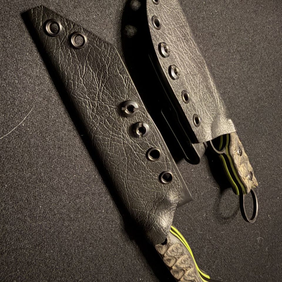 Image 3 - TOOR Knives Limited Rare Set