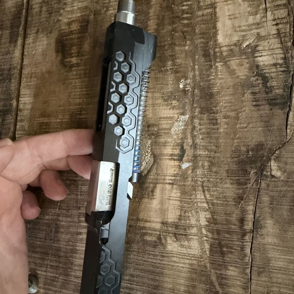 Image 4 - P320 X5 complete slide