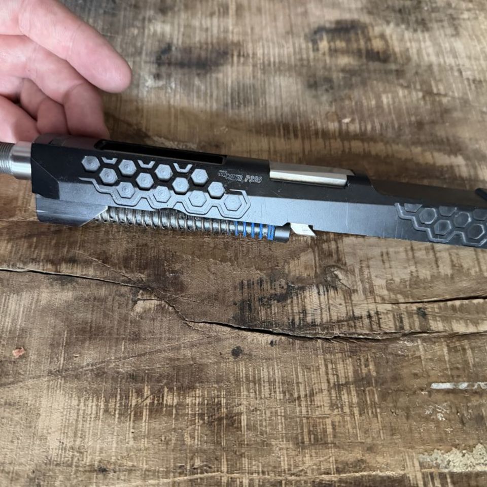 Image 2 - P320 X5 complete slide