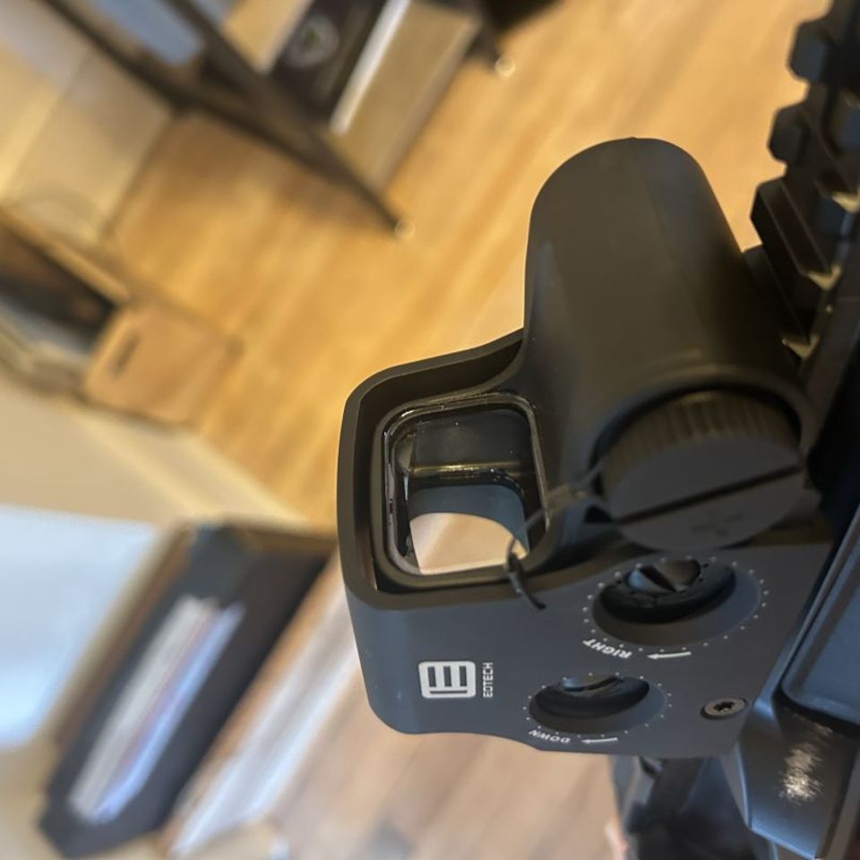 Image 3 - eotech 300 blk