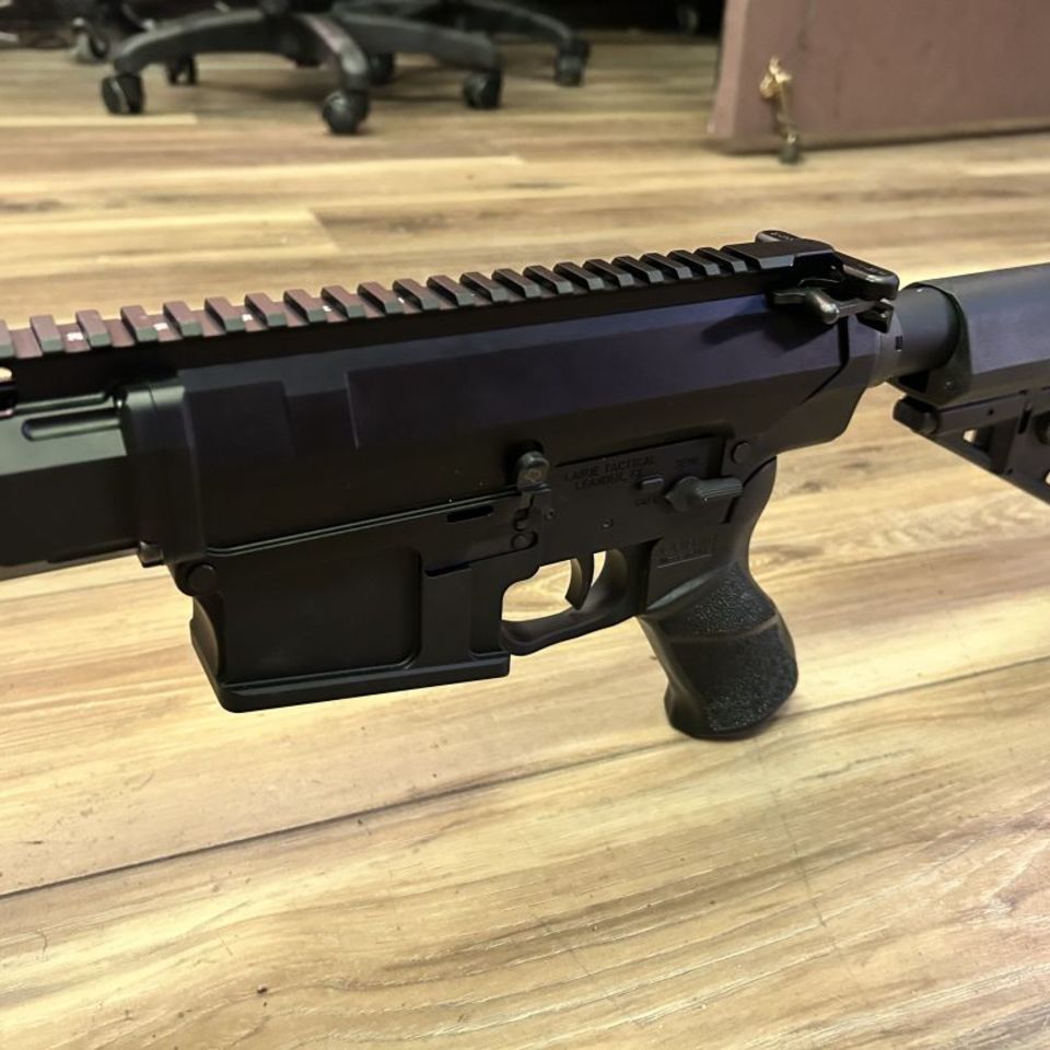 Image 5 - Larue 6.5cm 22”