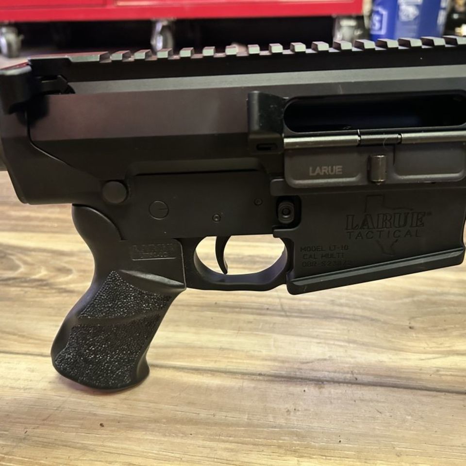 Image 2 - Larue 6.5cm 22”