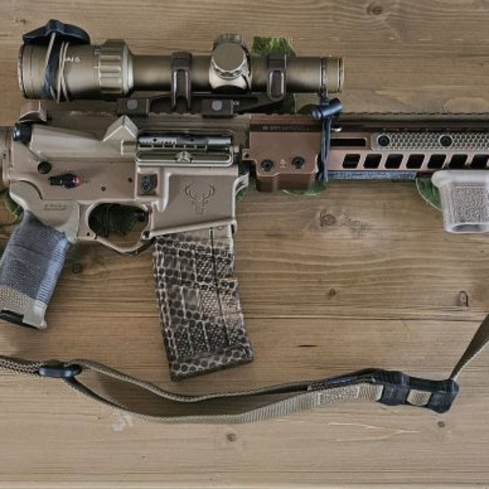 Image 2 - 50 SHADES BUILD