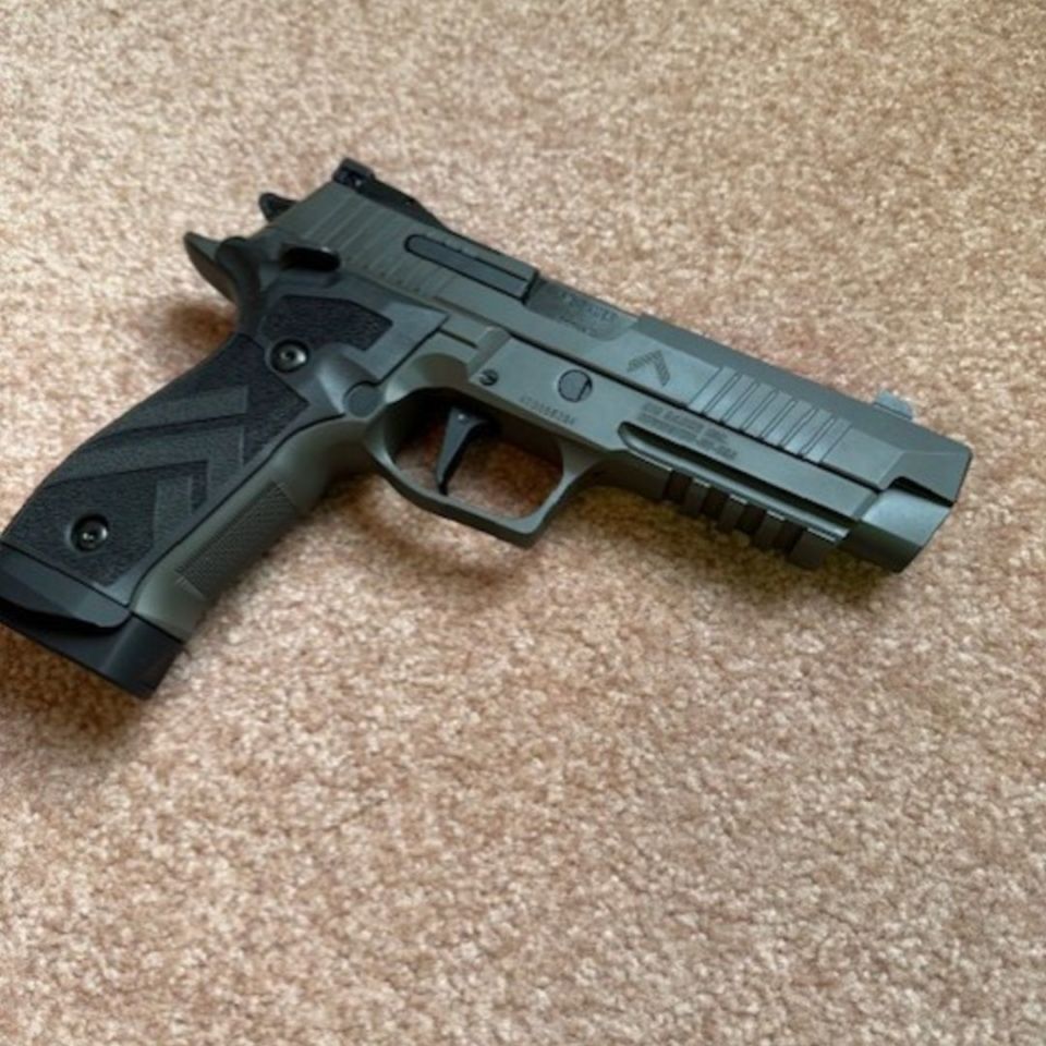 Image 4 - Sig P226 Legion X5 9mm