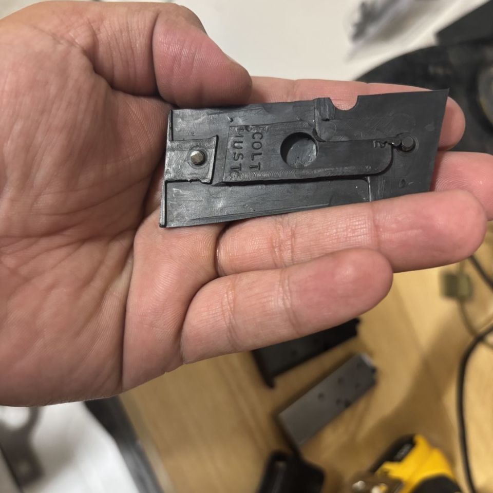 Image 4 - Colt mustang mags and grips