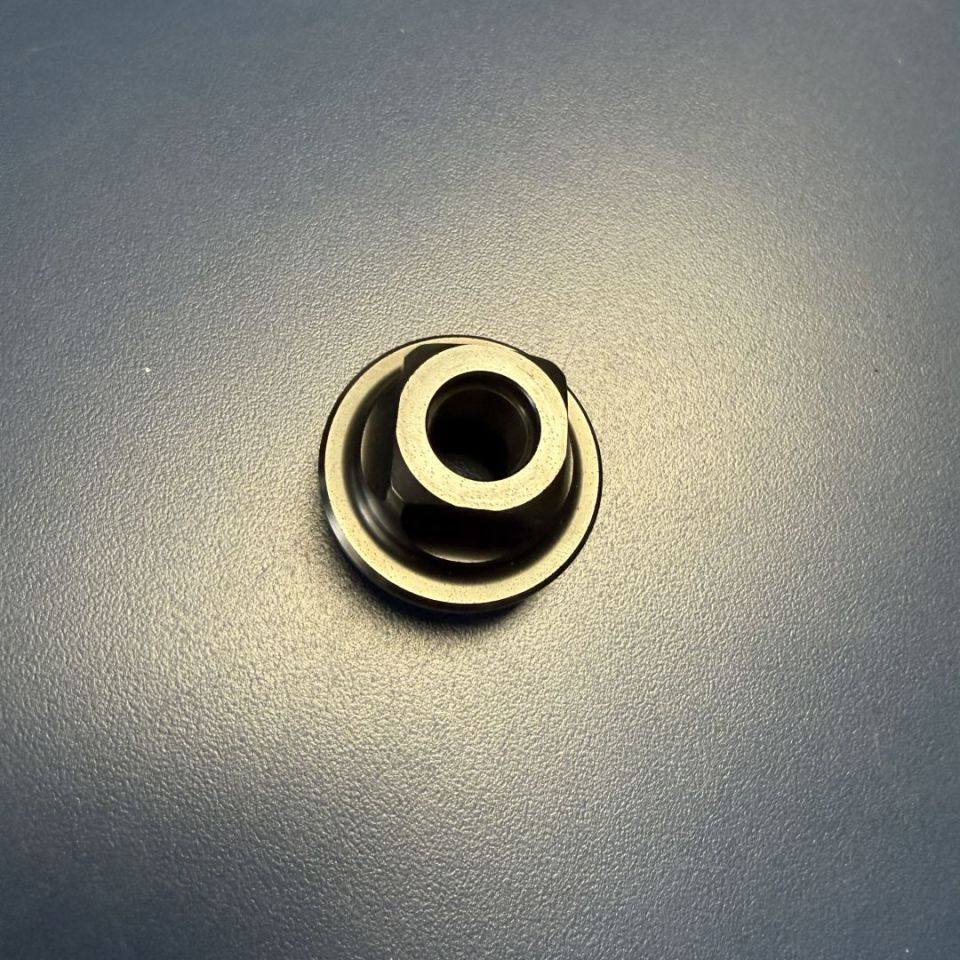 Image 2 - B&T 1/2x28 direct thread HUB