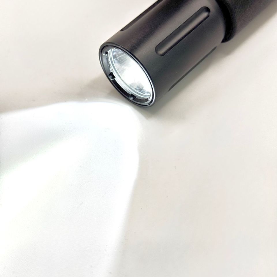 Image 3 - MP5 Handguard light Replica