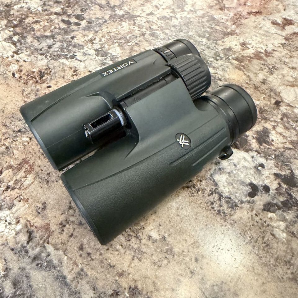 Image 1 - Vortex Viper HD bino’s 10x42