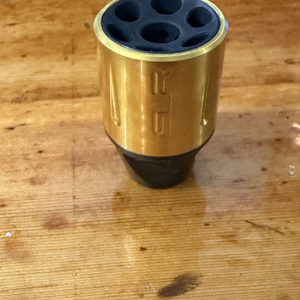 Image 2 - SLR synergy 1/2x28 223/556