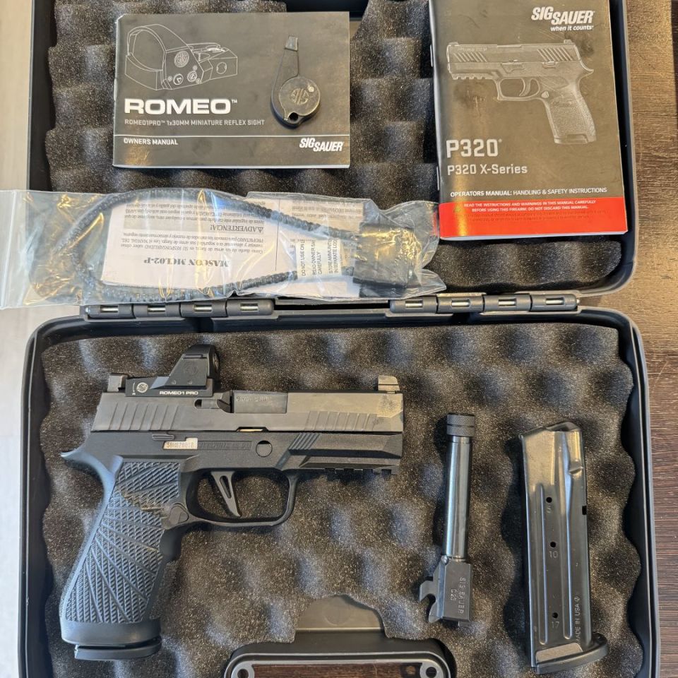 Image 1 - SIG P320 Compact Romeo Pro 1