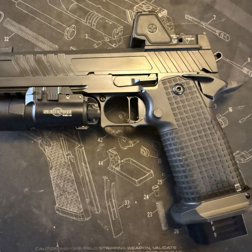 Image 2 - Race city defense 